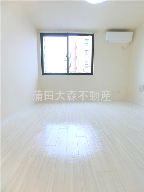 レピュア大森レジデンスの居間・リビング