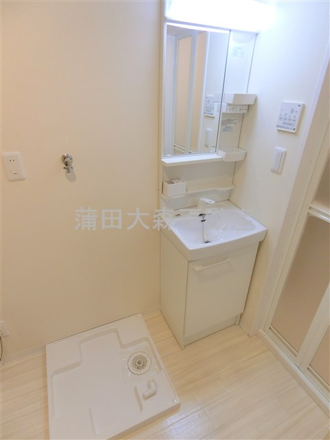 レピュア大森レジデンスの洗面所|独立洗面台　洗面脱衣所　洗濯機置き場