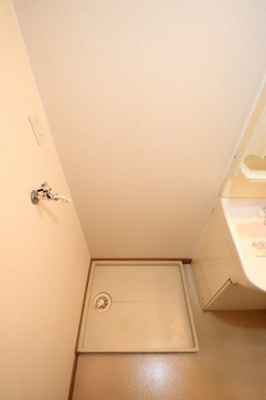 【設備】 | グレイスフルタウンⅠ | 室内洗濯機置場