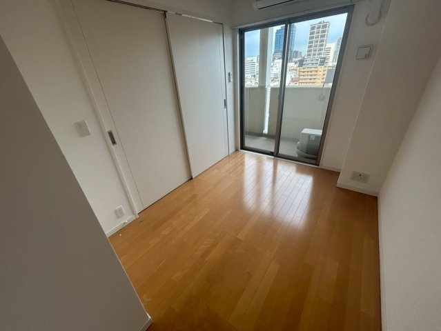 アーデンタワー北堀江の寝室