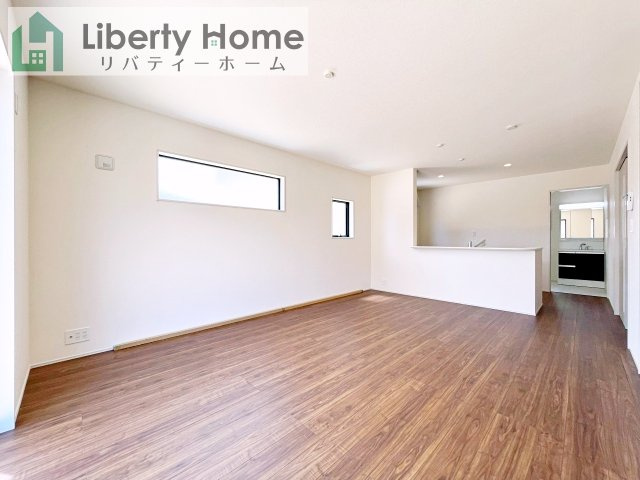 笠間駅前1期　新築戸建　4号棟の居間・リビング