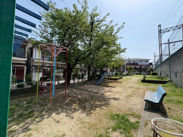萱島桜園町テラスハウスの周辺