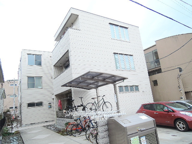 Ｂｅａｃｈ　Ｔｒａｃｅ材木座の外観|オートロック付　旭化成のペット共生マンション