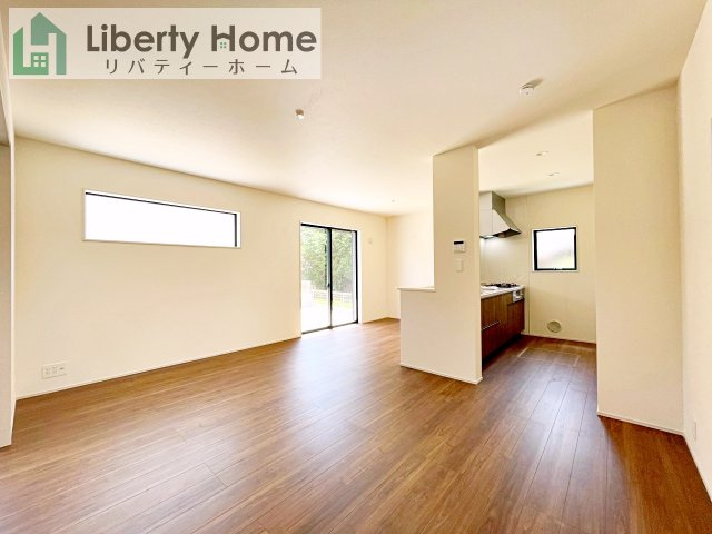 笠間駅前1期　新築戸建　1号棟の居間・リビング