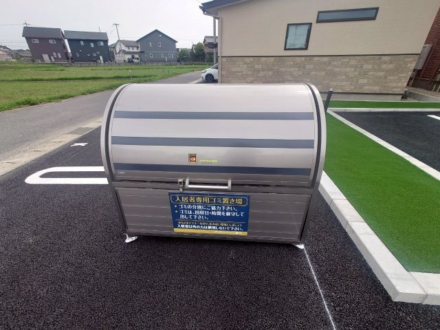 プリマクイーン豊田の駐車場