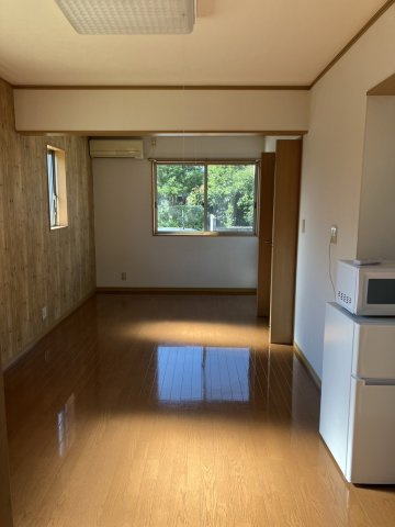 レイク・ノナの内装