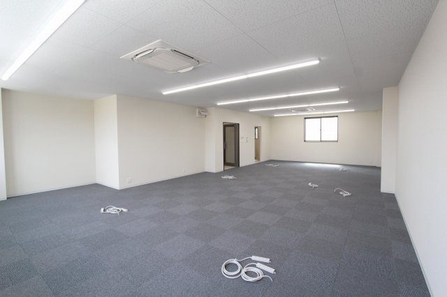 印場元町５－２ＧＩＭＵＣＯのロビー