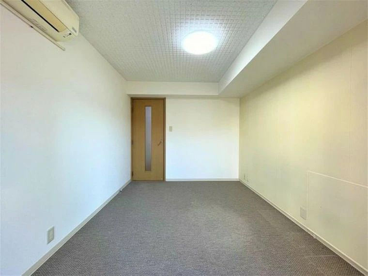 シャンボール小石川のロビー