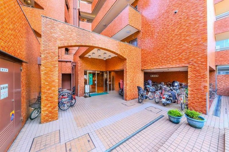 シャンボール小石川のエントランス