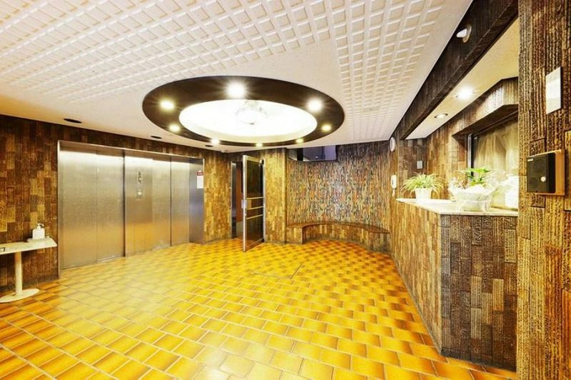 シャンボール小石川のロビー