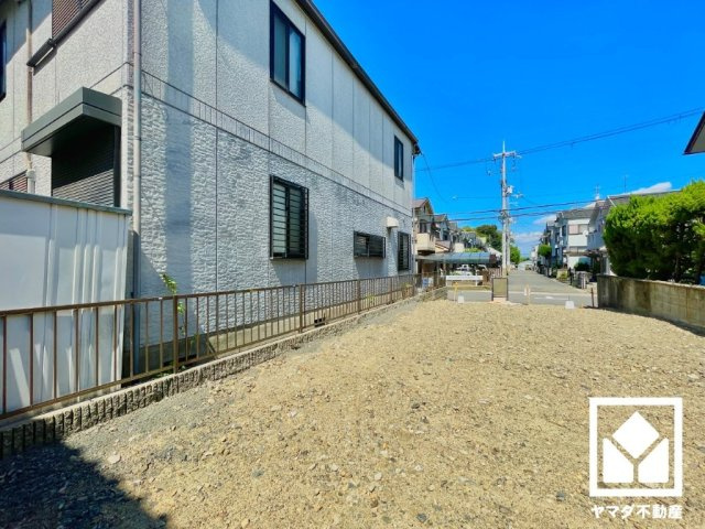 伏見区羽束師鴨川町の外観