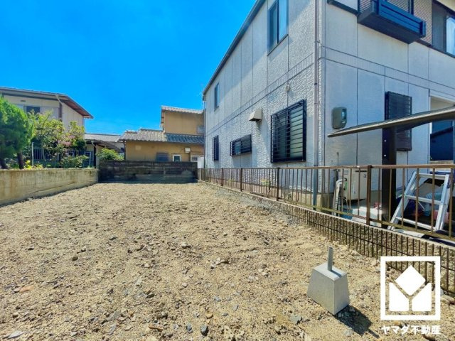 伏見区羽束師鴨川町の外観