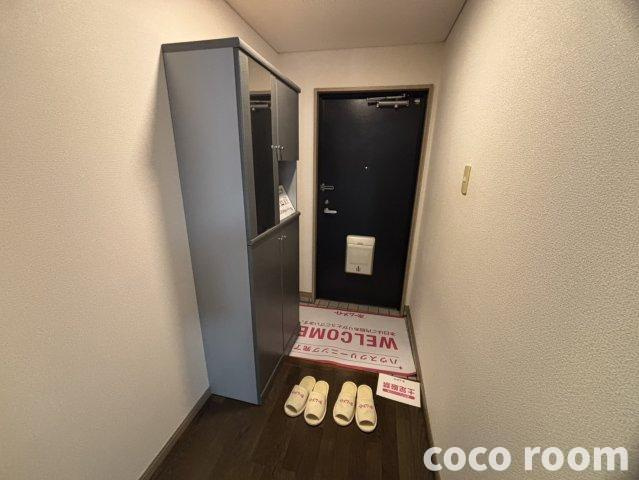 パレスフォーシーズンの玄関