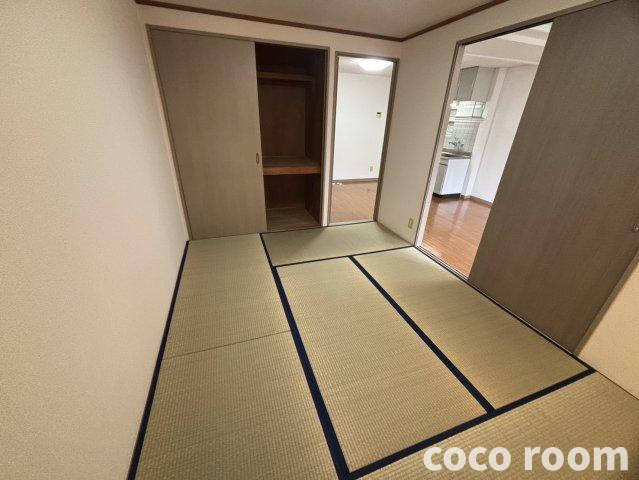 パレスフォーシーズンの和室