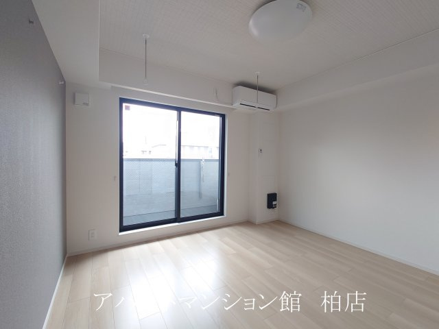 ソルス・おおたかの居間・リビング