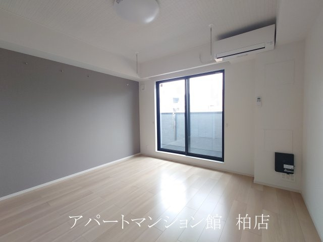 ソルス・おおたかの居間・リビング