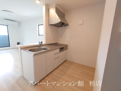 【キッチン】 | ソルス・おおたか | 同施工会社、同型タイプです