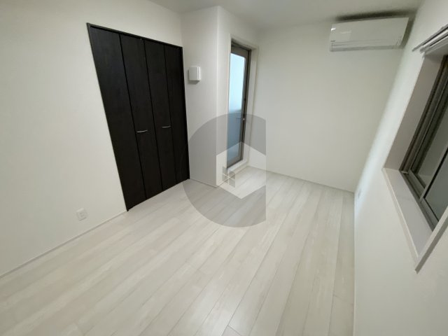 フジパレス弥刀1番館の洋室