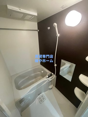 フジパレス中加賀屋Ⅲ番館の浴室|落ち着いた空間のお風呂です