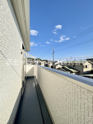 【バルコニー】 | 静岡市清水区蜂ヶ谷 5期 新築一戸建て 3号棟 | 陽当たり良好なバルコニーです