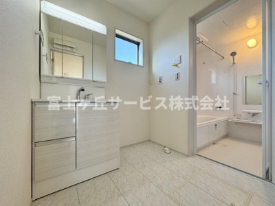 【脱衣所】 | 焼津市利右衛門 3期 新築一戸建て 3号棟 | 脱衣場です