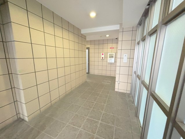 アトール西中島のロビー