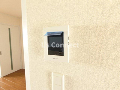 【セキュリティ】 | N.Crest | 突然の来客時もＴＶモニターホンでしっかり確認。