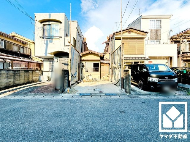 伏見区川東町の外観