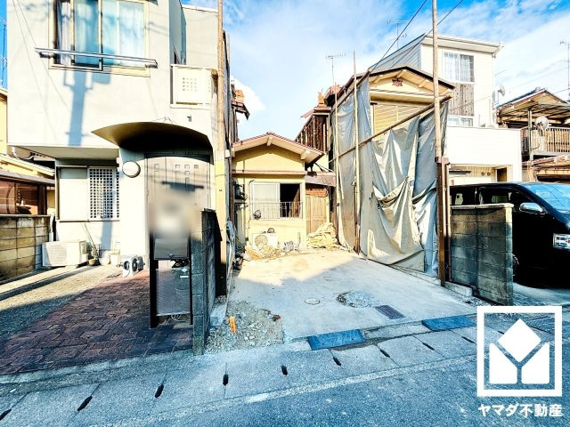 伏見区川東町の外観