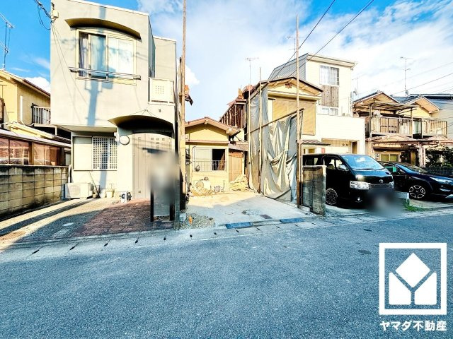 伏見区川東町の外観