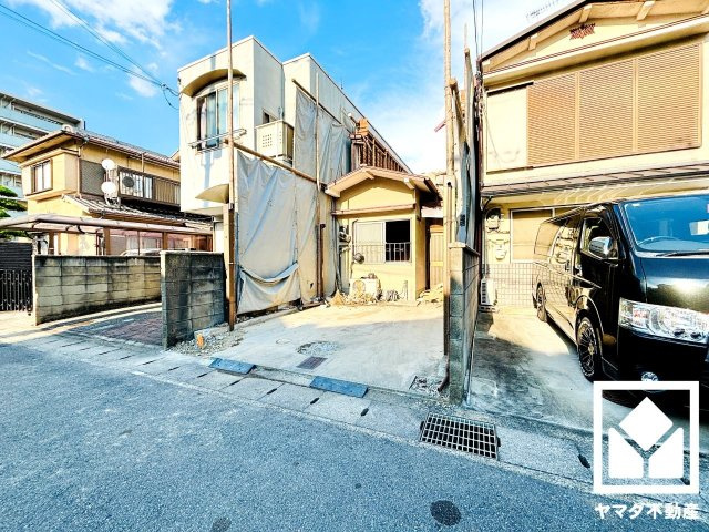 伏見区川東町の外観