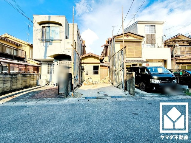 伏見区川東町の外観