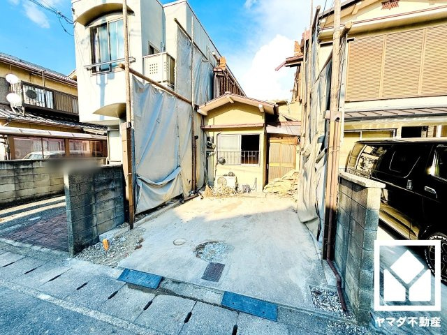 伏見区川東町の外観