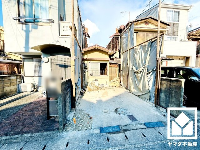 伏見区川東町の外観