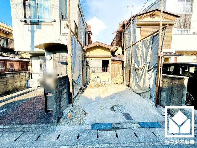 伏見区川東町の外観