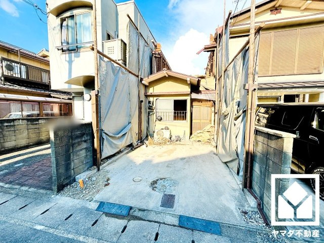伏見区川東町の外観