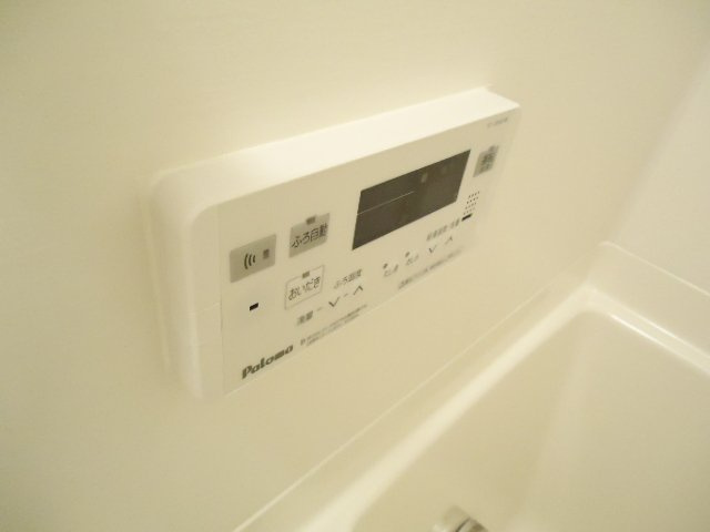 メゾン・ルミナスⅠの浴室|バス　追い炊き