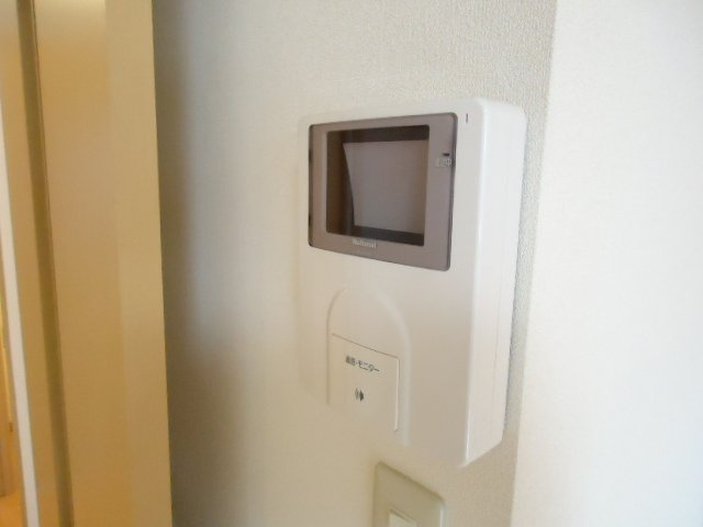 メゾン・ルミナスⅠの内装|カメラ付インターホン