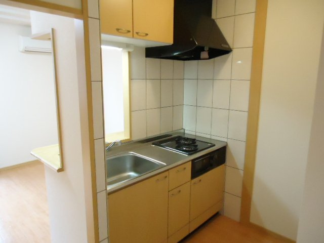 メゾン・ルミナスⅠのキッチン|システムキッチン