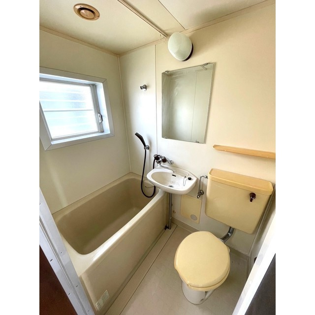 岐阜市則武中２丁目のアパートの内装