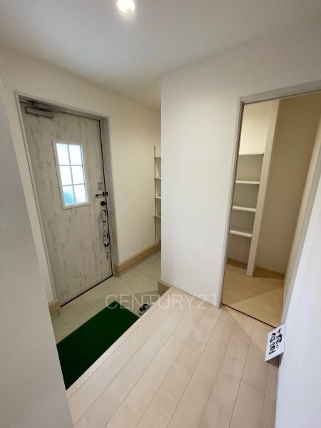 伊勢崎市長沼町第4 5号棟の玄関|玄関ホールです。