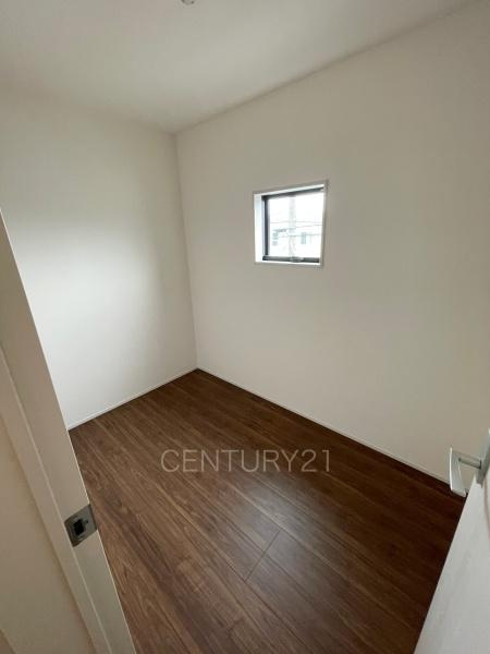 伊勢崎市長沼町第4 4号棟の収納