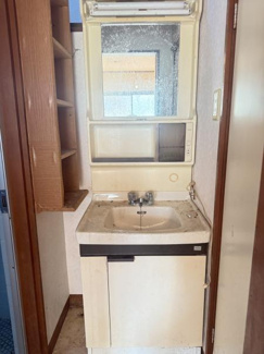 【独立洗面台】