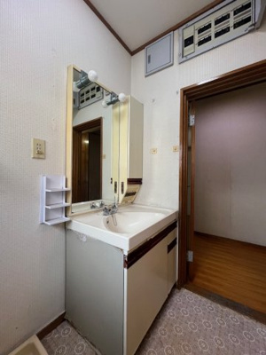 【独立洗面台】 | 兵庫区梅元町　中古戸建