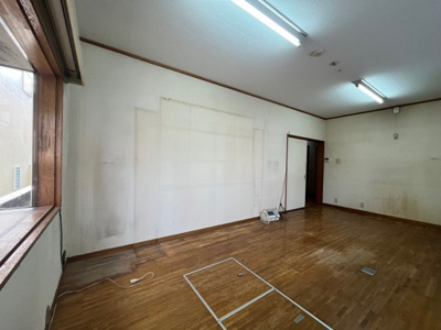 【居間・リビング】 | 兵庫区梅元町　中古戸建