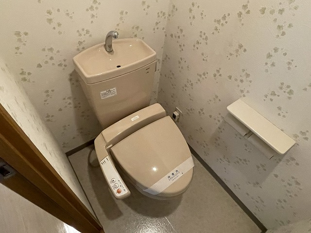 【トイレ】 | リバーサイドヒルズ | コンパクトで使いやすいトイレです（同棟別室施工例）