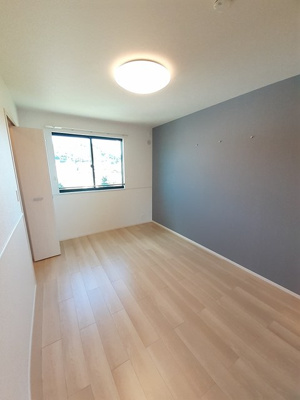 【洋室】 | フォルトゥーナ西岡屋Ⅱ