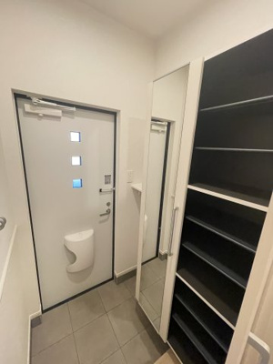 【玄関】 | フォルトゥーナ西岡屋Ⅱ