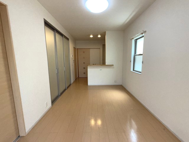 フィオーレ西庄Ｂの居間・リビング