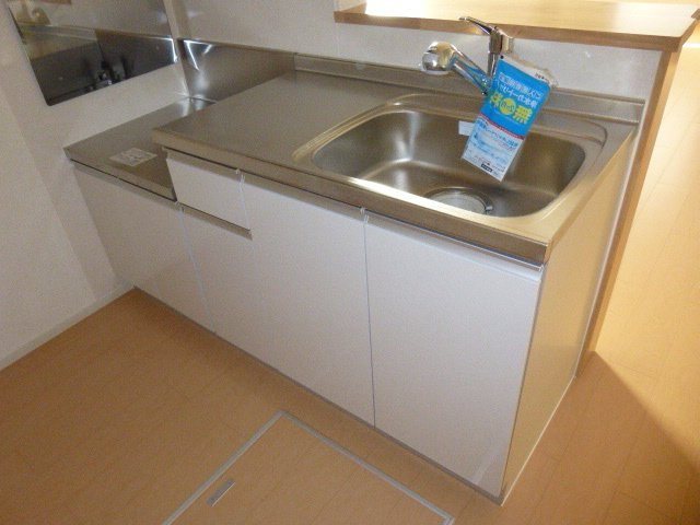 フィオーレ西庄Ｂのキッチン